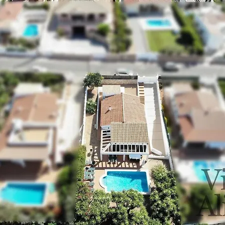 Amplia Y Espaciosa Con Wi-fi Holiday home